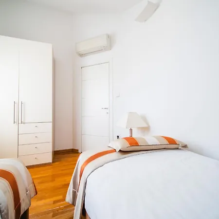 Pervanovo With Free Parking Apartment